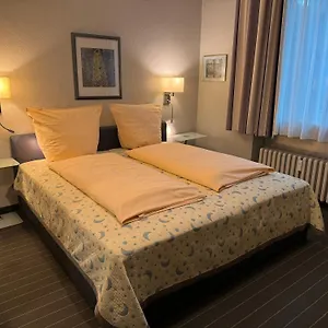 2* Hotel Am Ehrenhof