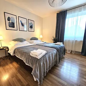 3* Отель Airport Messe